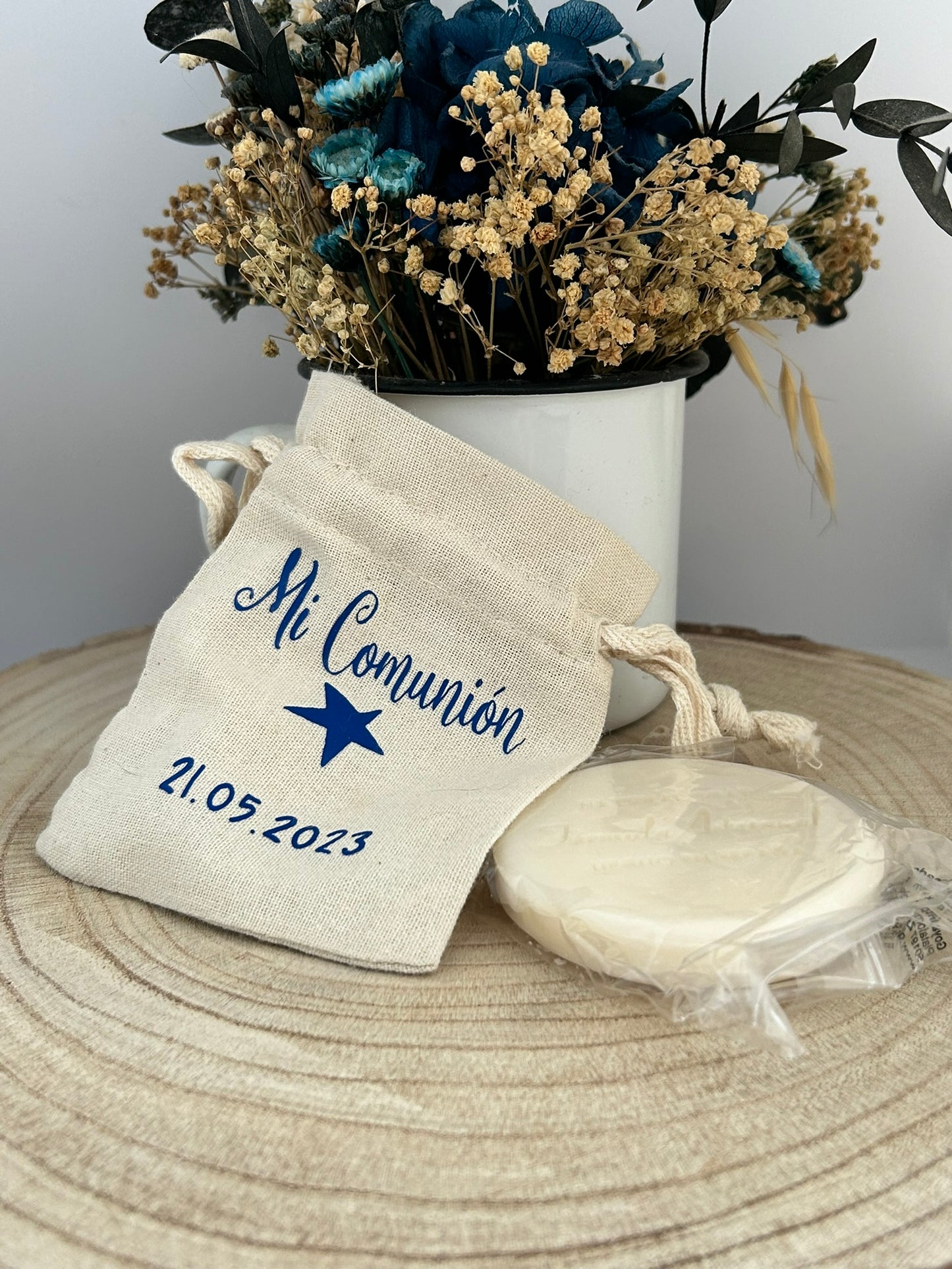 Jabón natural con bolsita personalizada